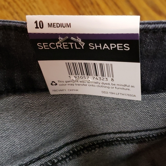 🎉HP🎉NWT! Lee straight leg, size 10 - Picture 8 of 10